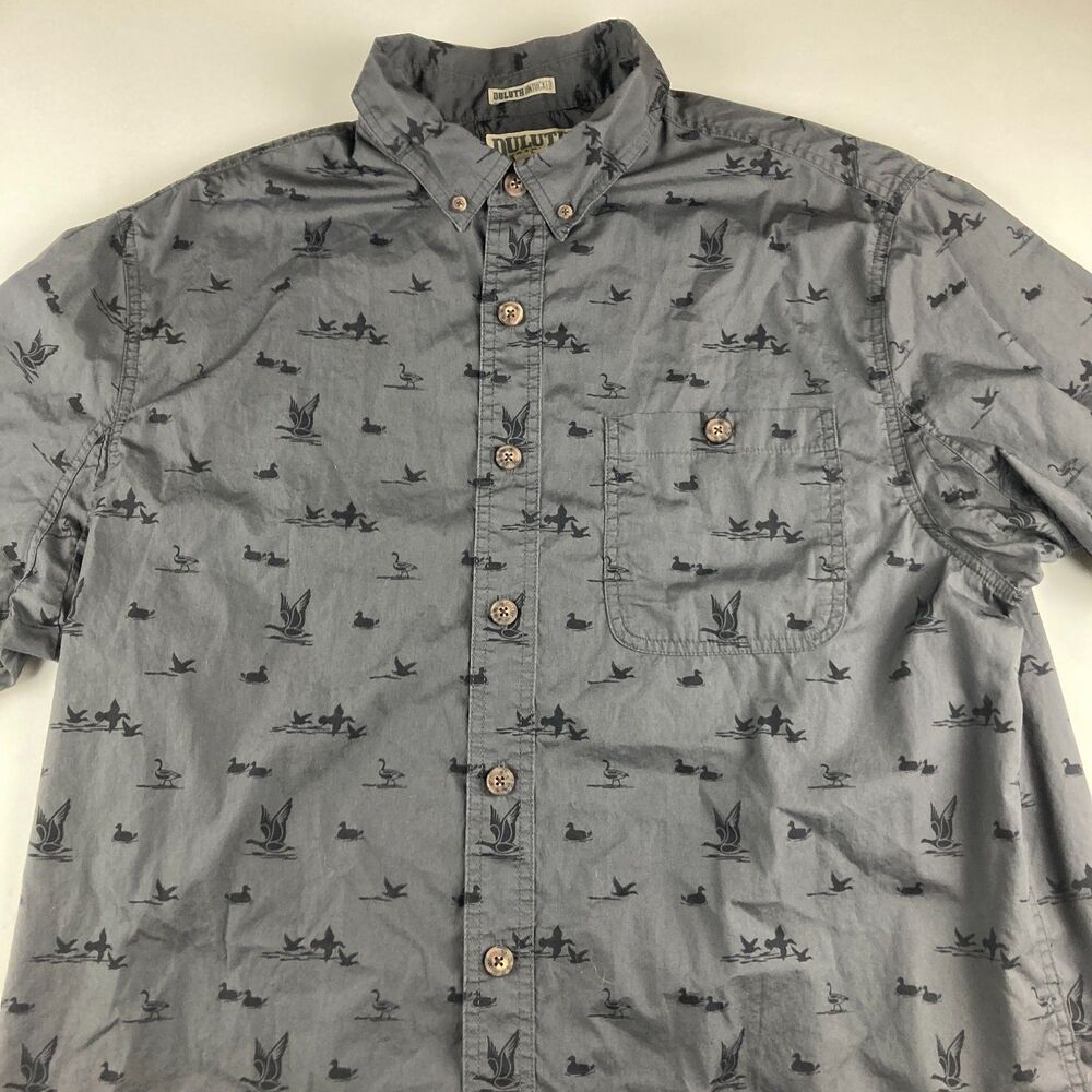 Duluth Trading Untucked Relaxed Fit Duck Print Button Shirt Mens L Cotton